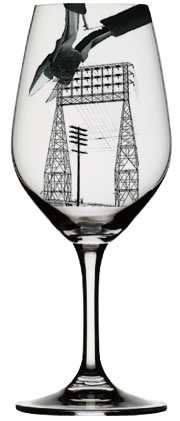 Glass with power grid